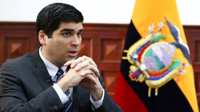 “Es muy duro para la ciudadanía tener una clase política que vive sacándose los ojos”: Otto Sonnenholzner, exvicepresidente de Ecuador