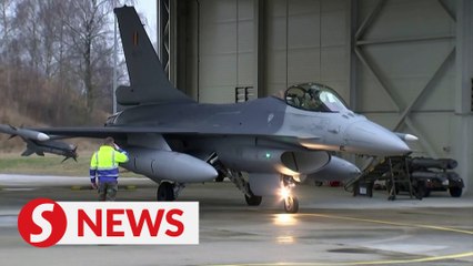 Biden backs F-16 training for Ukraine, say sources