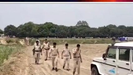 पश्चिमी चंपारण: बालू माफियाओं के खिलाफ पुलिस ने चलाया अभियान, छापेमारी से मचा हड़कंप
