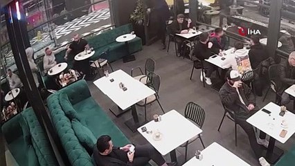 İstanbul'da kafeteryada kurşun yağmuruna tutuldular