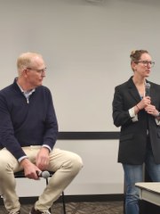 جولة حصرية في شركة أمازون