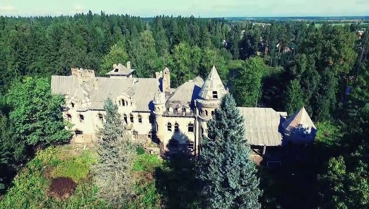 Savez vous que derrière les aventures du roi Arthur et de Merlin il y a bien plus que de simples récits de chevalerie médiévaux ? Découvrez l'épisode 1 de cette série de 10 épisodes