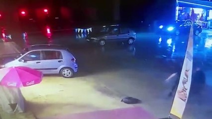 Çorum'da çıkan kavgada bir kişi bıçakla, bir kişi sopayla darp sonucu yaralandı