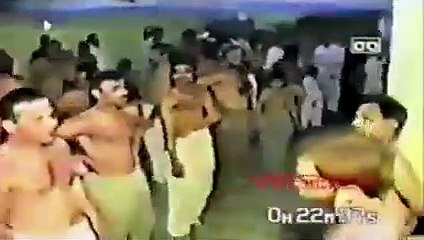 shabab al-momineen" Karachi ki qadeem anjuman"  ki aik nayaab video jo ke 1994 imam bargaah Kharadar Karachi mein record ki gayi. shabab ka mashhoor o Maroof kalaam" haae khaak hai seen