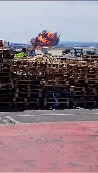 Espagne : Un pilote de chasse s'éjecte juste avant le crash de son F-18