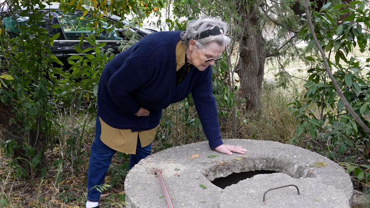 "Je ne peux plus prendre de douche" : à cause de la sécheresse, Josée, 76 ans, vit sans eau depuis trois mois