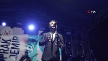 Altınova Gençlik Festivali Mustafa Özdemir ve Ece Mumay konserleriyle başladı
