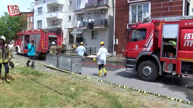 Tuzla'da madde bağımlısı oturduğu evi ateşe verdi