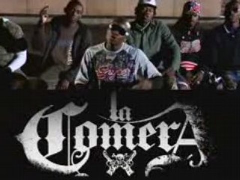 EskaDroN FeAt La CoMeRa