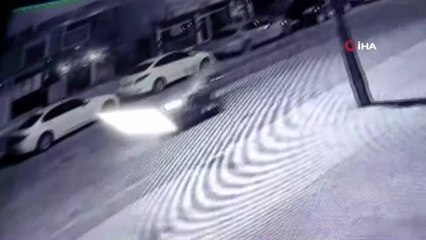 Kuryelerin kavgasında mermi yağdı... O anlar kamerada