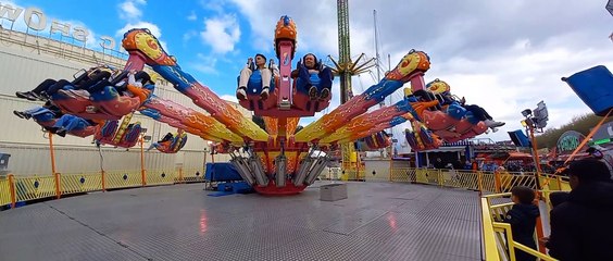Foire de GRENOBLE 2023 - Foire des RAMEAUX  #fêteforaine #manege #sensation #grenoble #france  (45)