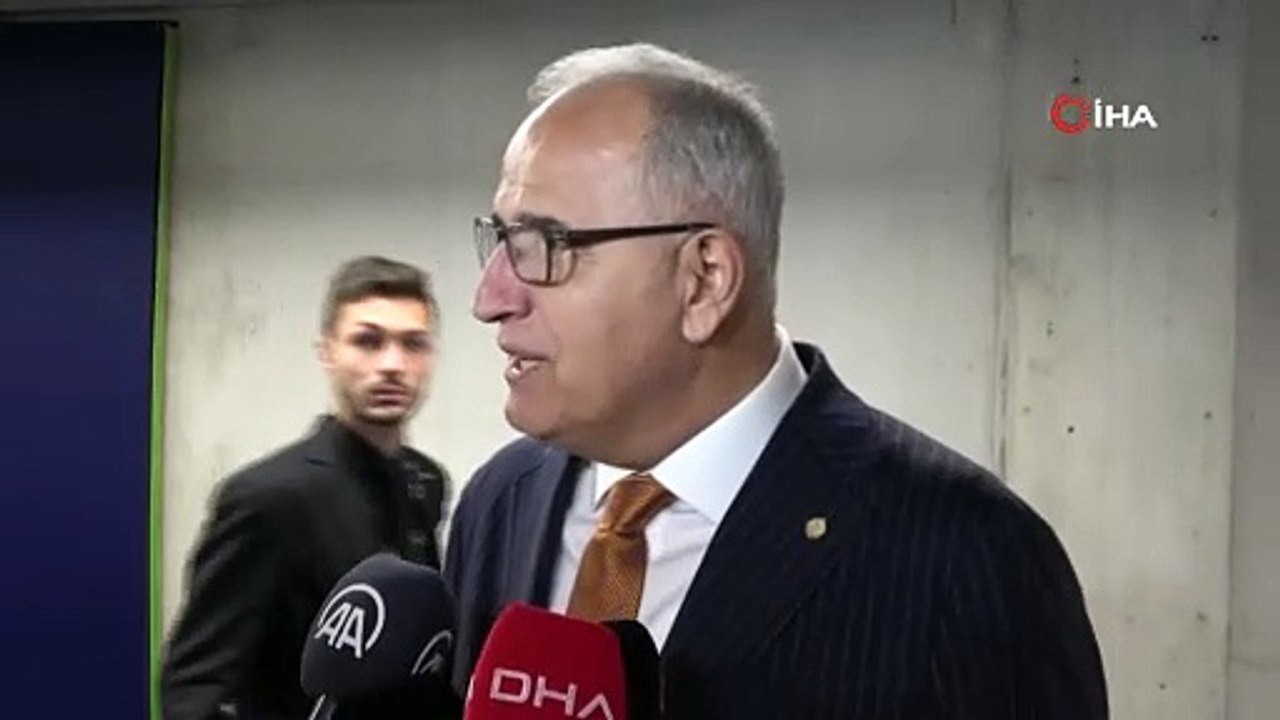 Mehmet Akif Üstündağ: “Şahsım ve camiam adına çok mutlu ve gururluyum”