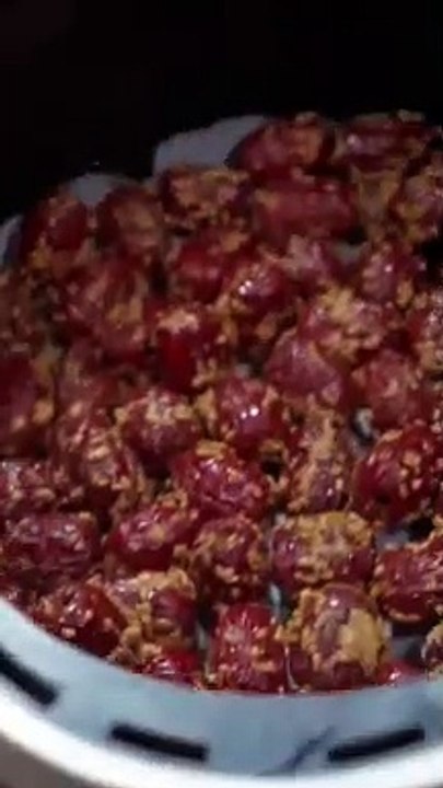 crunchy sesame crisp dates | dates candy | dates dessert | #shorts