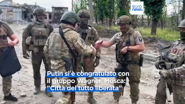 Bakmhut completamente distrutta . Zelensky: Resta nei nostri cuori