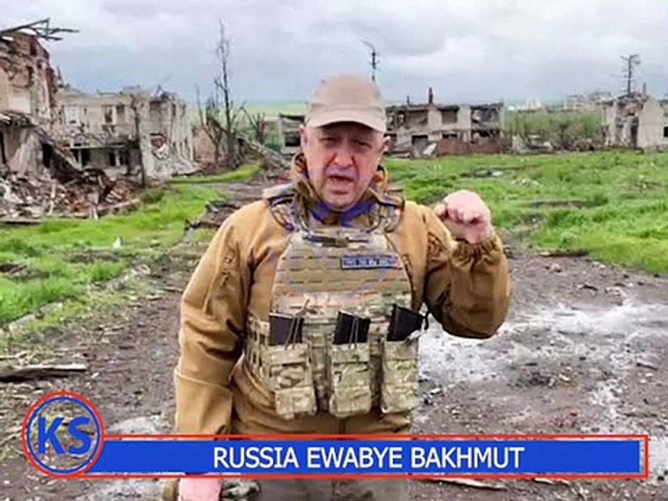 UKRAINE: Russia Ewambye Ekibuga Bakhmut, Amagye Ga Zelensky Gadduse Kipayoppayo.