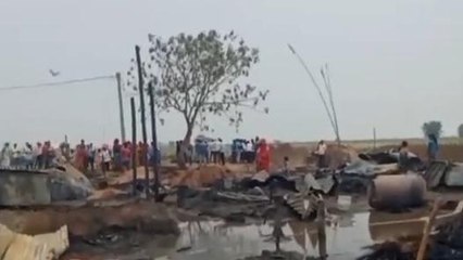 कटिहार: जरा सी चूक से हो गया बड़ा कांड, आगलगी में पूरा मोहल्ला जल करहो गया शमशान