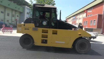 Ordu Büyükşehir'den Ünye'ye sıcak asfalt