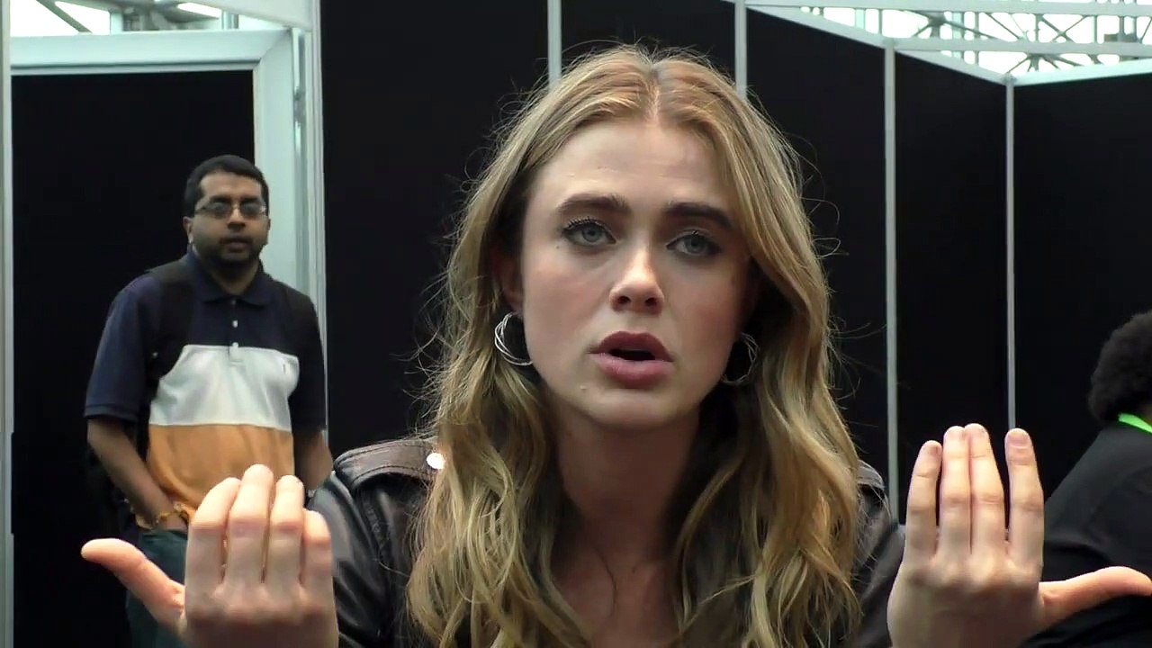 Melissa Roxburgh (1)