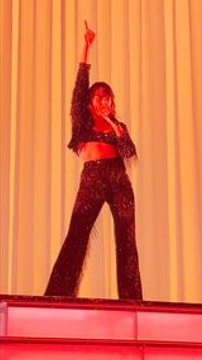 Clémence Majani a suivi Juliette Armanet dans les coulisses du Printemps de Bourges. ✨