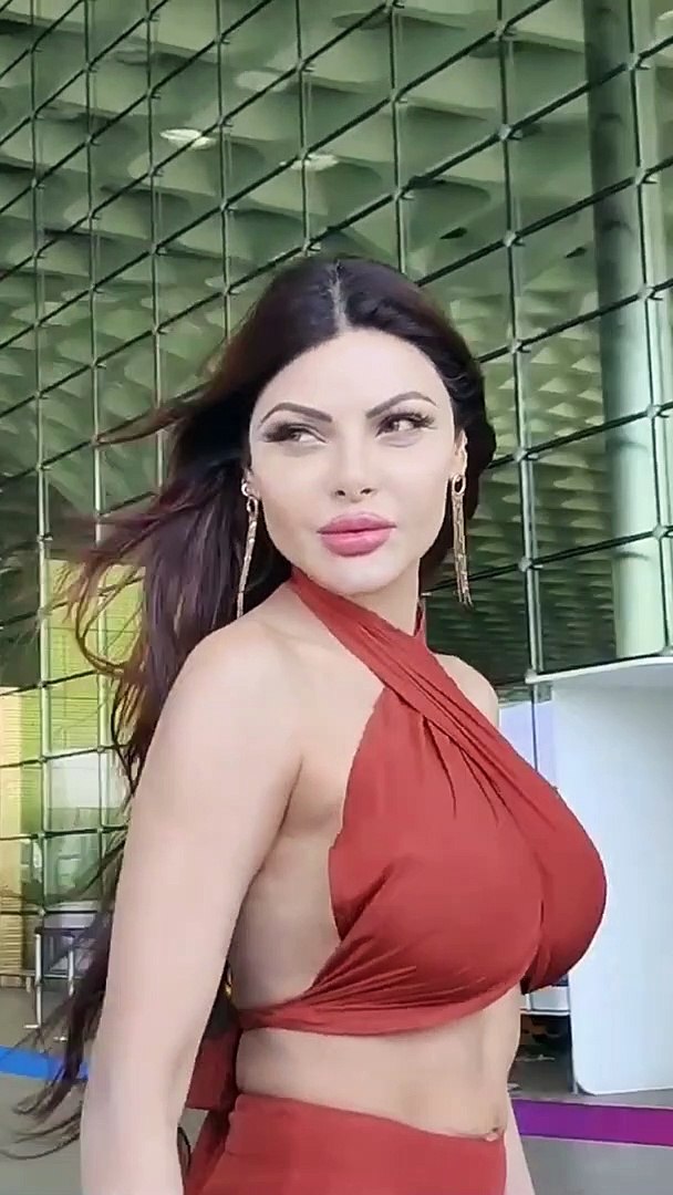 Sexxy Priyanka Chopara Bf - Hot Sherlyn Chopra Spotted looking beautiful at Mumbai Airport #Shorts  #sherlynchopra #bollywood - video Dailymotion