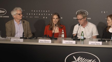 Natalie Portman Says That Men and Women Are "Expected to Behave" Differently at Cannes