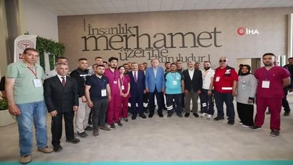 Cumhurbaşkanı Erdoğan, Defne Devlet Hastanesi'ni ziyaret etti