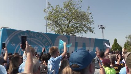 Man. City - L'arrivée des champions d'Angleterre à l'Etihad Stadium