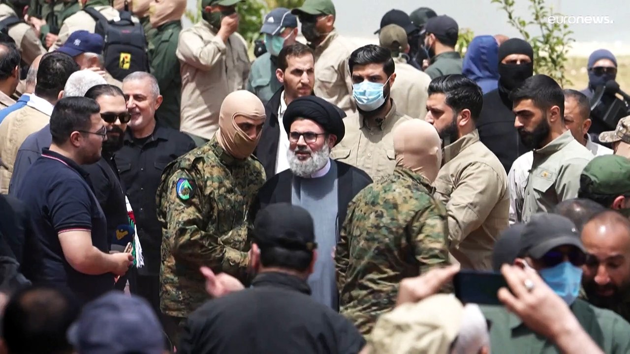 شاهد: مناورة عسكرية علنية لحزب الله اللبناني تحاكي اقتحام أراضٍ إسرائيلية