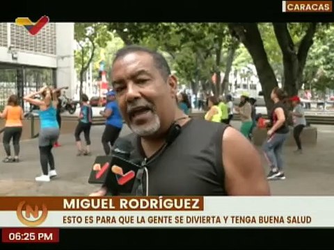 Familias caraqueñas disfrutan de diversas actividades en el Parque Los Caobos de Caracas