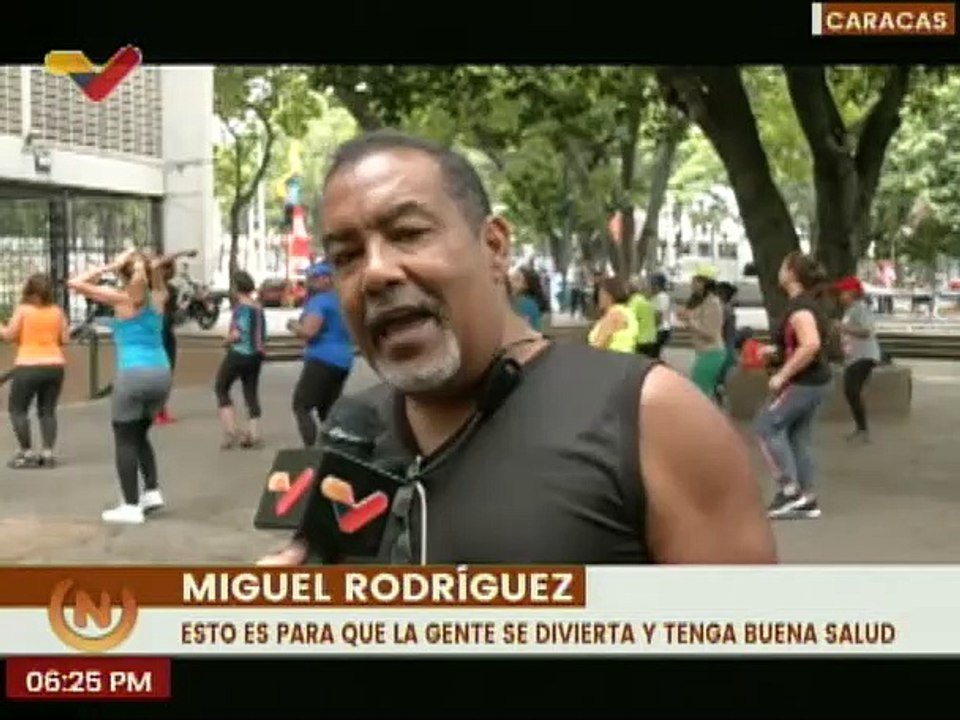 Familias caraqueñas disfrutan de diversas actividades en el Parque Los Caobos de Caracas