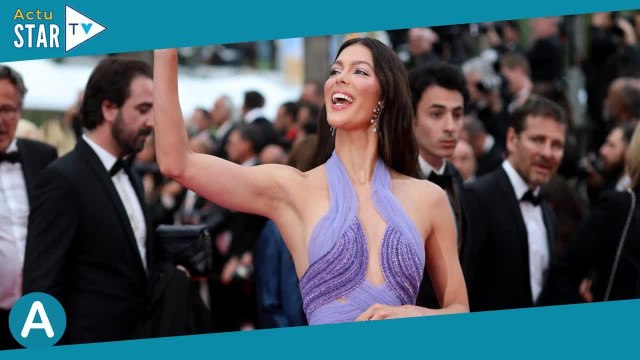 Tu n'as rien à faire sur le tapis rouge : Furieuse, Iris Mittenaere tape du poing sur la table