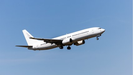 Pourquoi les avions sont-ils blancs ?