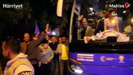 Bakan Kasapoğlu Selendi ve Kula ilçelerinde vatandaşlara hitap etti