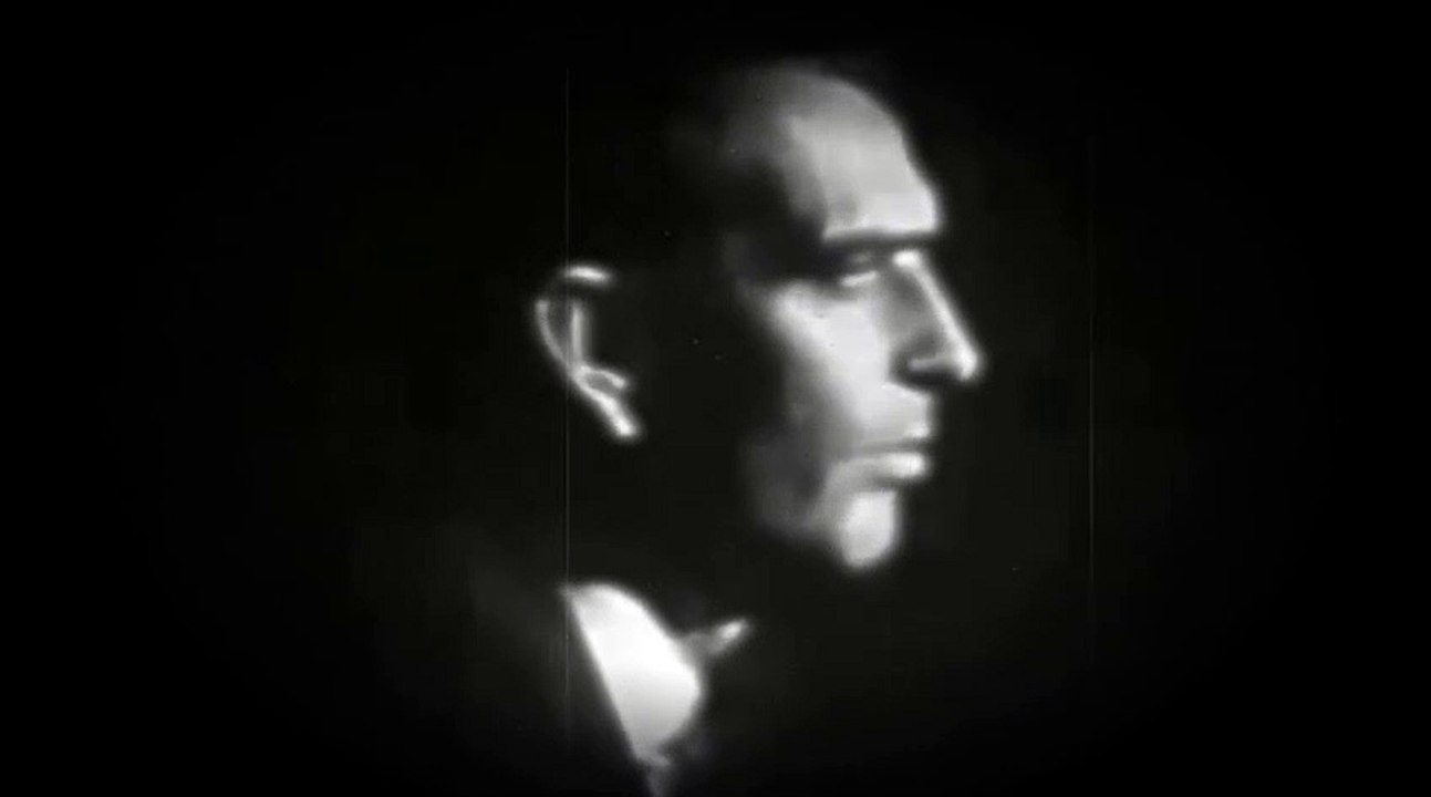 Camillo Felgen - Sag Warum ( Clip Vidéo remastérisé sous titre en Français)