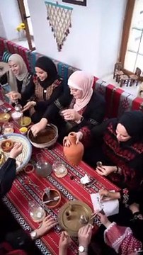 الملكة تنشر فيديو جديد لتجهيزات زفاف ولي العهد