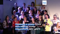 Чехия: украинки поют, чтобы помочь своей родине