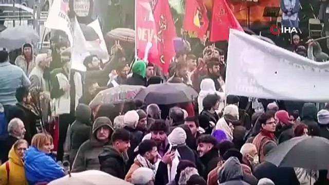 PKK/KCK terör örgütü lehine slogan atan şahsılara yönelik operasyon: 17 gözaltı