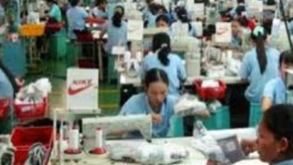 karyawan sepatu nike di phk