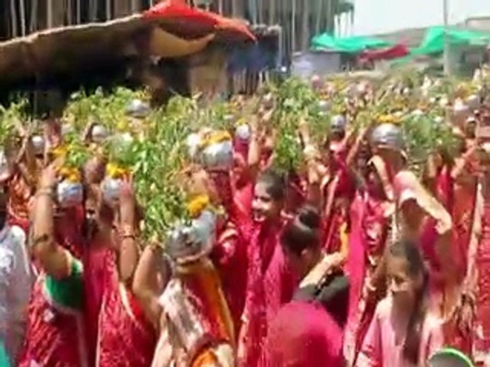 video: श्रीराम महायज्ञ के तहत निकाली कलश यात्रा, जगह-जगह हुआ स्वागत
