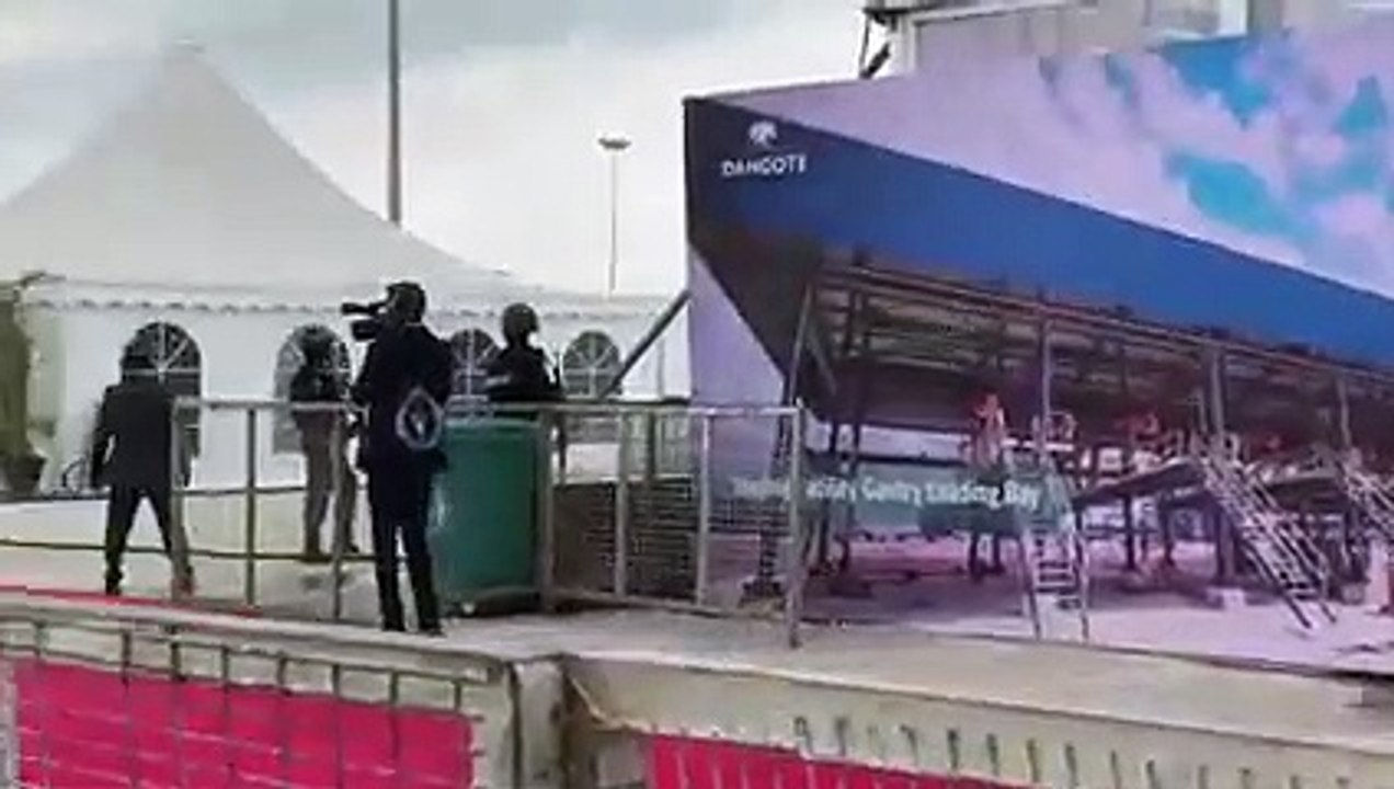 Buhari arrives commissioning of Dangote Refinery