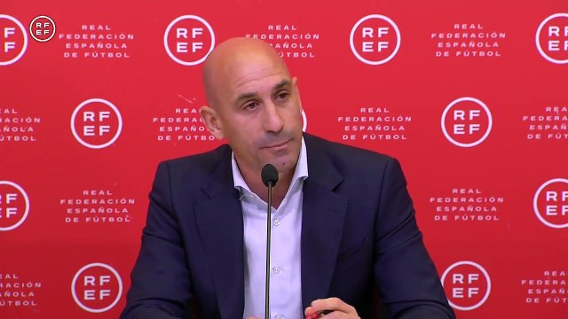 Le Real Madrid dépose une plainte après les nouvelles insultes racistes dont a été victime son attaquant brésilien Vinicius à Valence - Le président de la Fédération espagnole confirme qu'il y a un «problème»