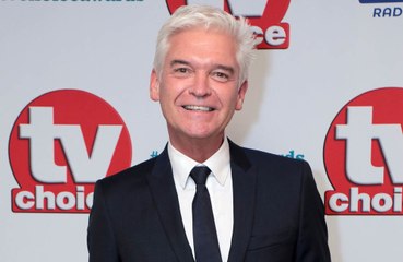 Eamonn Holmes' phone is "full of people" who are "glad to see the back" of Phillip Schofield