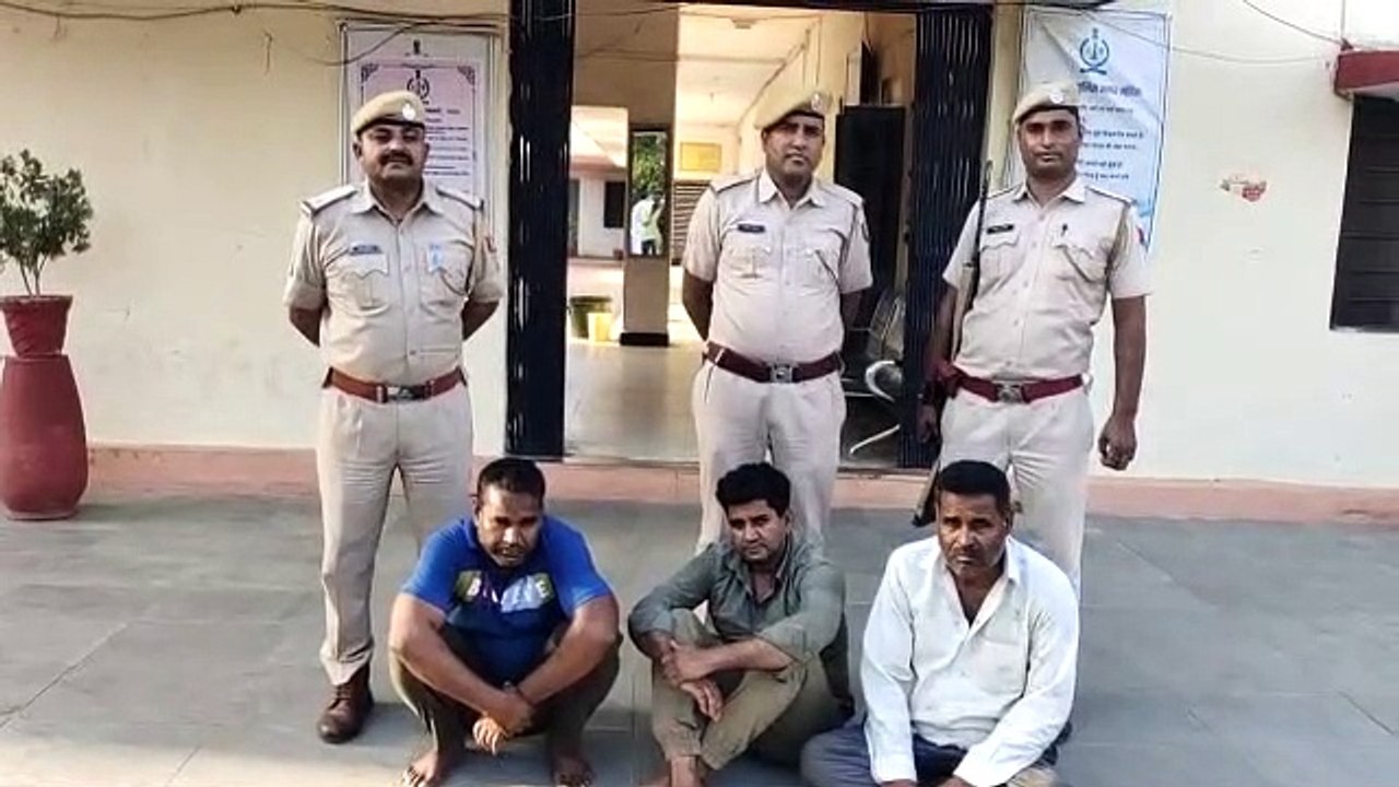 जेल में अवैध मोबाइल रखने के 2 आरोपी पकड़े व सिमकार्ड व मोबाइल पहुंचाने का आरोपी गिरफ्तार