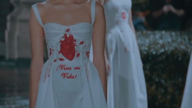 Sfilata Dior a Città del Messico con un messaggio contro i femminicidi