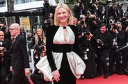 Cate Blanchett a déclaré que la remise d'un prix à une actrice iranienne avait pour but d'aller à l'encontre de tous ceux qui bloquent les droits des femmes.