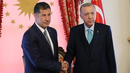 Erdoğan, kendisi için destek çağrısı yapan Oğan hakkında, "Beri taraftakini saymaya gerek bile yok" demişti