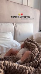 Ιωάννα Τούνη: Η μαγική φωτό τη στιγμή του θηλασμού και η… τσιρίδα!