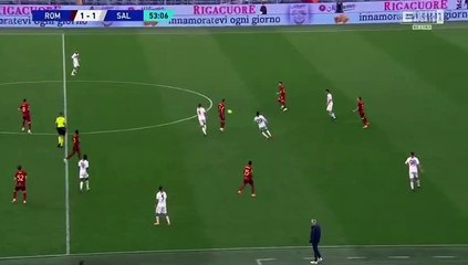 Série A : Le but splendide de Boulaye Dia face à la Roma