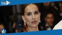 Natalie Portman divine en robe vintage avec Julianne Moore sur le tapis rouge pour la montée des mar