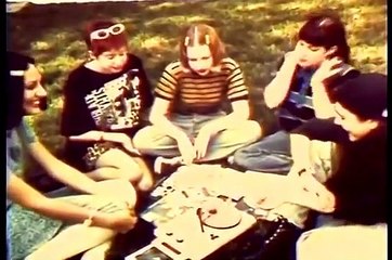 No Alternative Girls | movie | 1994 | Official Featurette